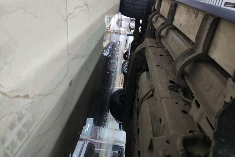 Used Tank 300 2024 2.0T Conqueror Left Side Sill