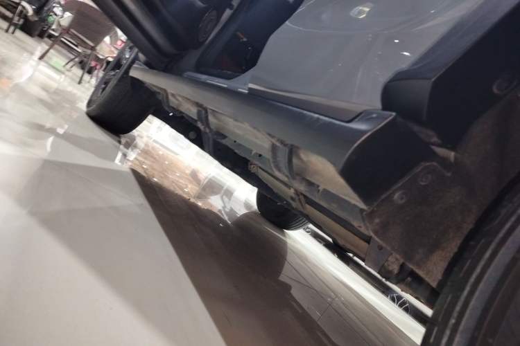 Used Tank 300 2024 2.0T Conqueror Left Side Sill