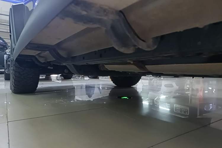 Used Tank 300 2024 2.0T Conqueror Left Side Sill