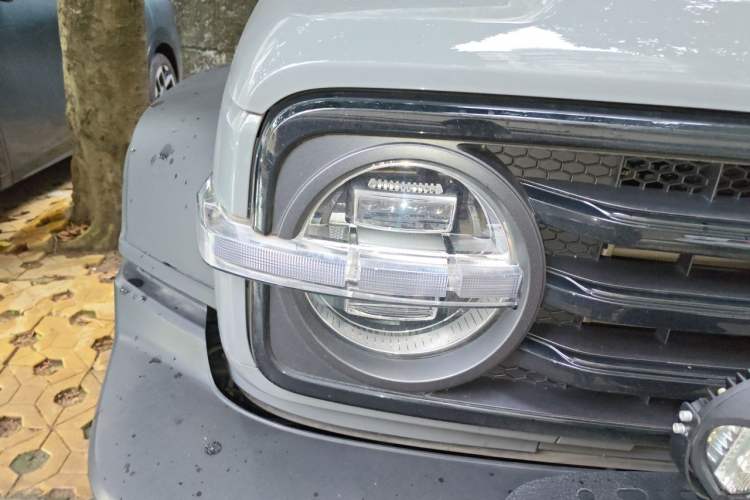 Used Tank 300 2024 2.0T Conqueror Right Front Headlight