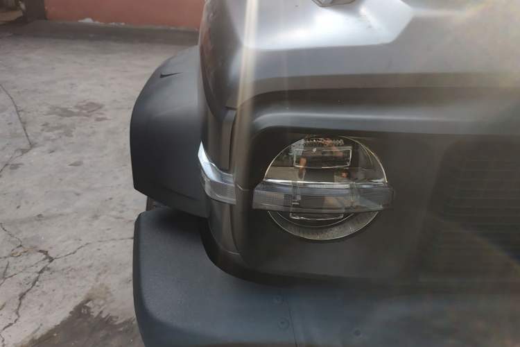 Used Tank 300 2024 330 3.0T V6 Right Front Headlight