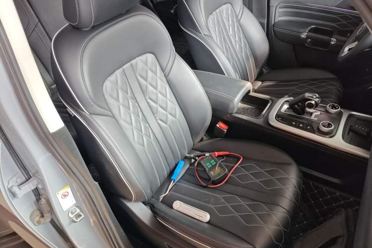 Used Tank 300 2024 2.0T Challenger Right Front Seat