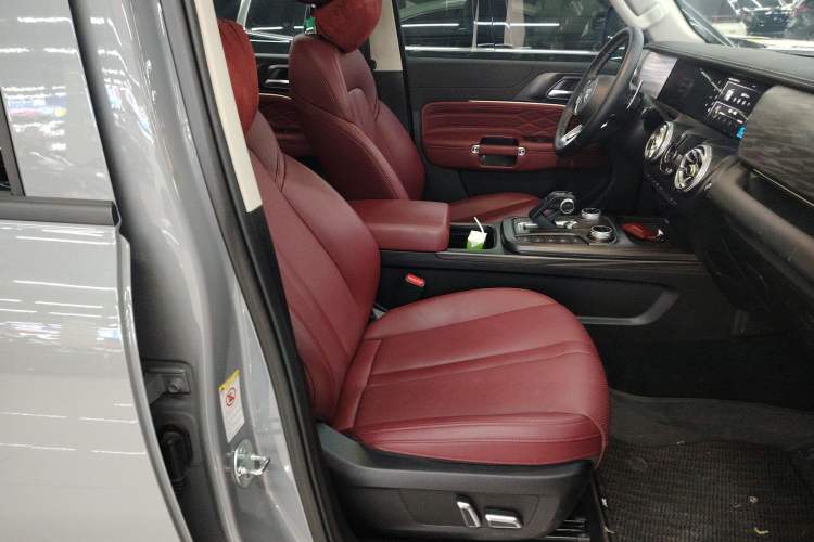 Used Tank 300 2024 2.0T Conqueror Right Front Seat