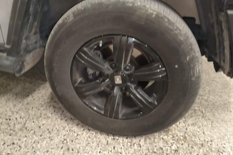 Used Tank 300 2024 2.0T Challenger Right Front Wheel Hub