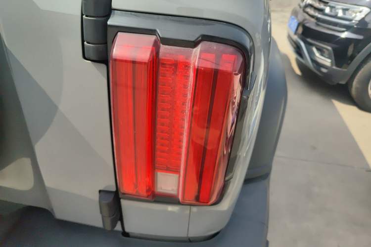 Used Tank 300 2024 2.0T Challenger Right Rear Taillight
