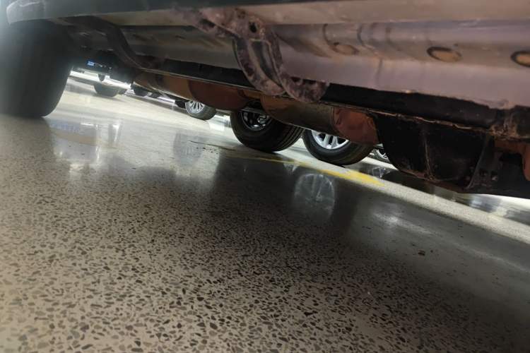 Used Tank 300 2024 2.0T Challenger Right Side Sill