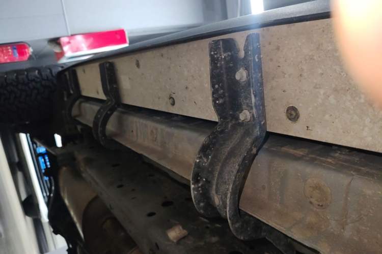 Used Tank 300 2024 2.0T Conqueror Right Side Sill