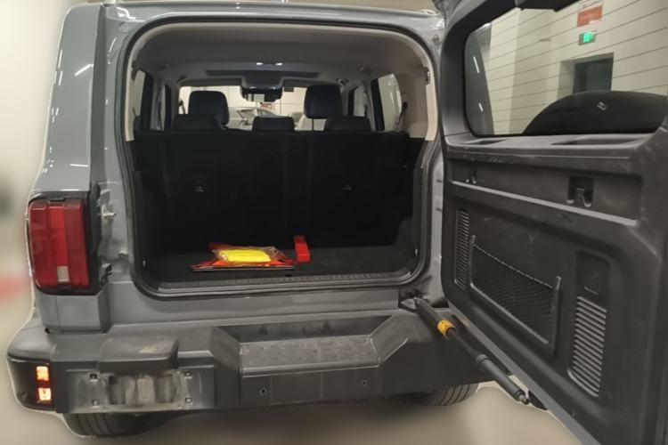 Used Tank 300 2024 2.0T Challenger Trunk