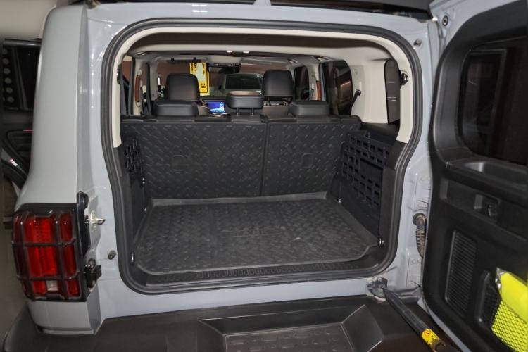 Used Tank 300 2024 2.0T Conqueror Trunk