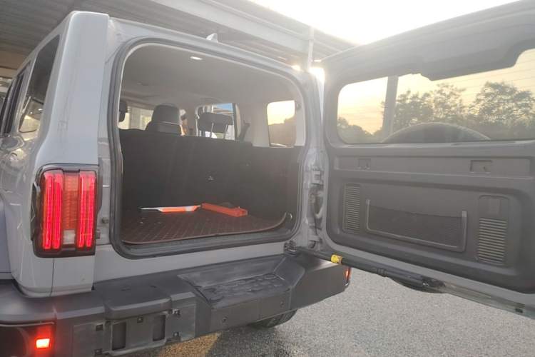 Used Tank 300 2024 2.0T Conqueror Trunk