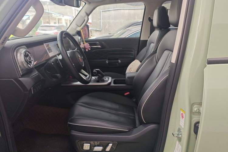 Used Tank 300 2024 2.0T Crosser Left Front Seat