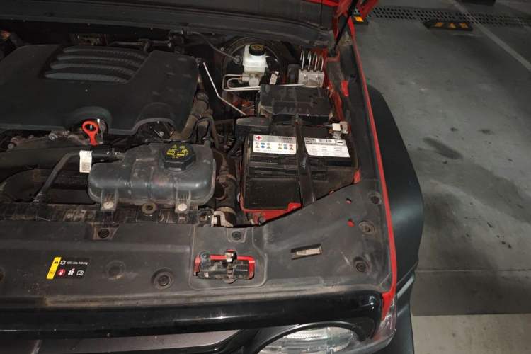 Used Tank 300 2024 2.0T Conqueror Engine Bay Left