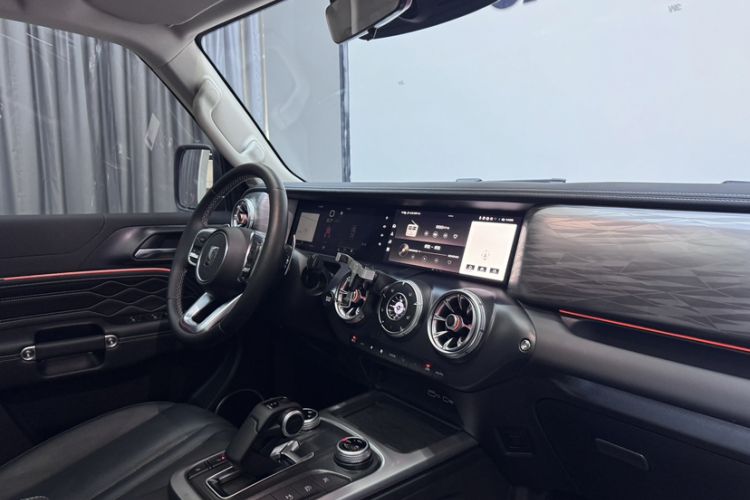 Used Tank 300 2024 2.0T Conqueror Interior 3