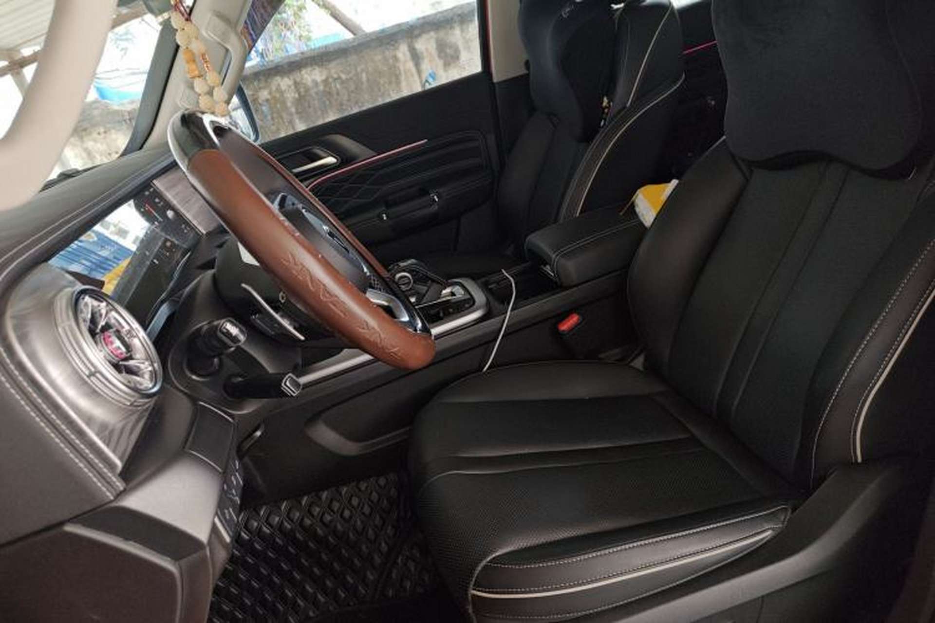 Used Tank 300 2024 2.0T Conqueror Left Front Seat