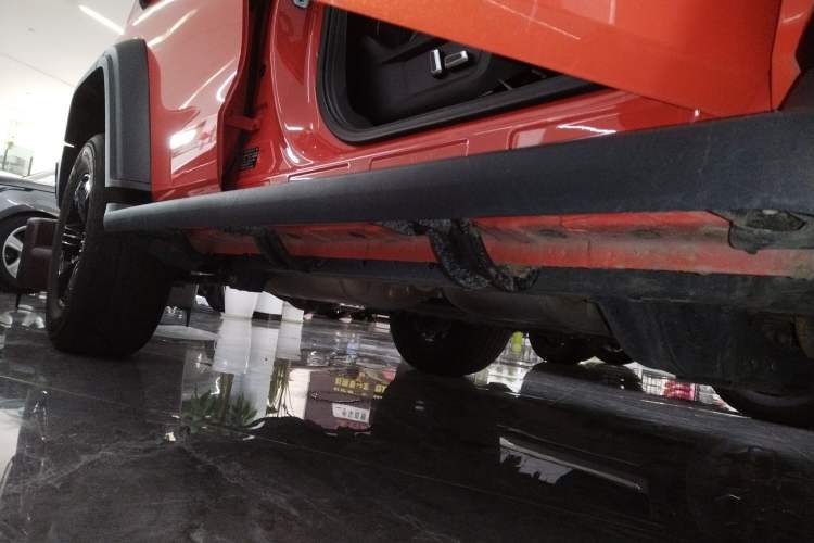 Used Tank 300 2024 2.0T Conqueror Right Side Sill