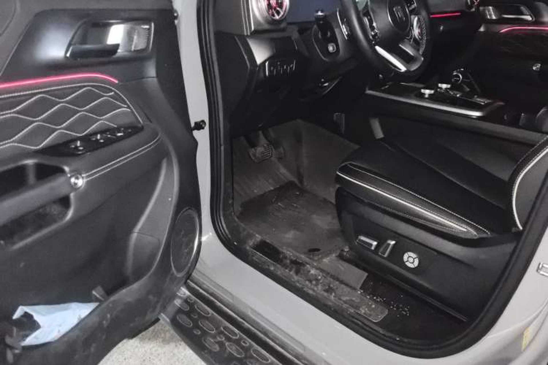 Used Tank 300 2024 2.0T Conqueror Driver Seat