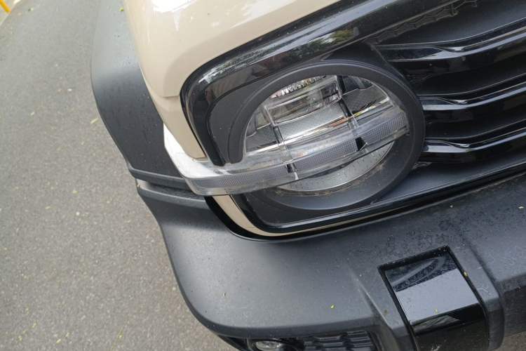 Used Tank 300 2024 2.0T Conqueror Right Front Headlight