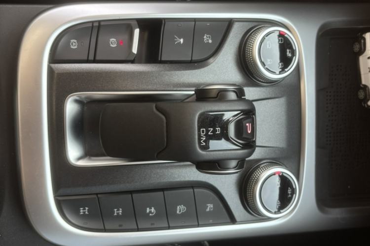 Used Tank 300 2024 2.0T Conqueror Interior 4