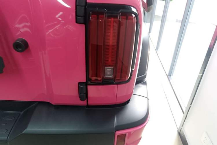 Used Tank 300 2024 2.0T Conqueror Right Rear Taillight