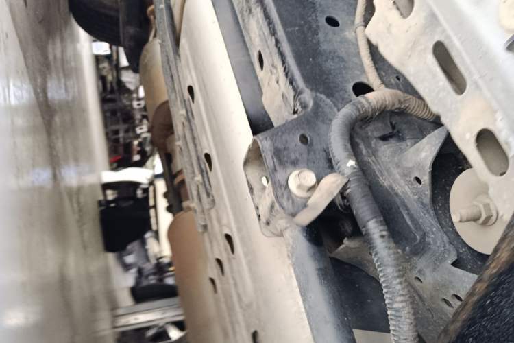 Used Tank 300 2024 2.0T Conqueror Chassis Rear Left
