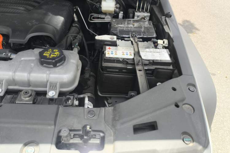 Used Tank 300 2024 2.0T Conqueror Engine Bay Left