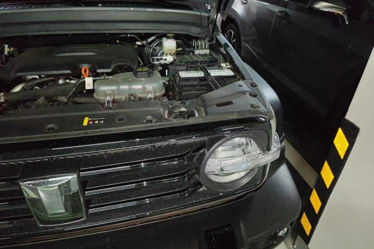 Used Tank 300 2024 2.0T Conqueror Engine Bay Left