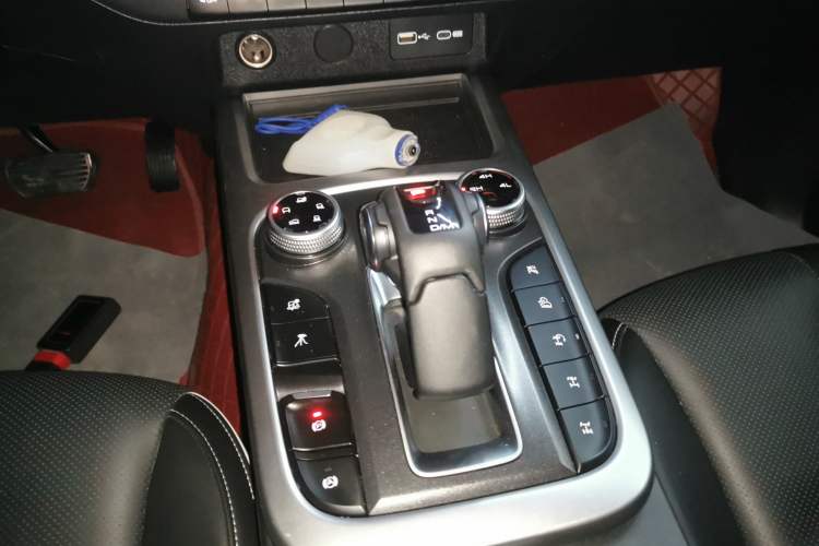 Used Tank 300 2024 2.0T Conqueror Gear Lever