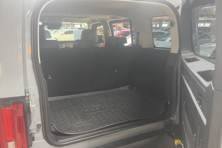 Used Tank 300 2024 2.0T Conqueror Trunk