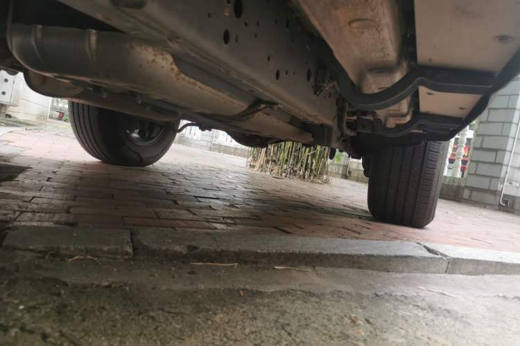 Used Tank 300 2024 2.0T Challenger Chassis Front Left