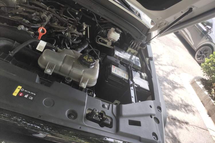 Used Tank 300 2024 2.0T Conqueror Engine Bay Left
