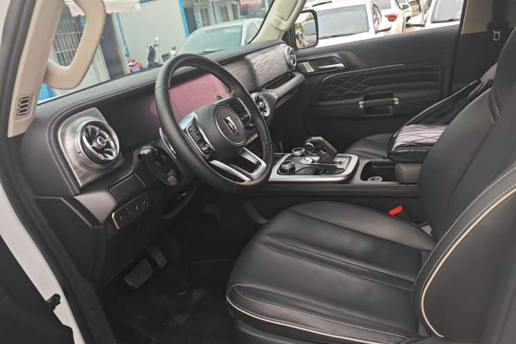 Used Tank 300 2024 2.0T Conqueror Left Front Seat