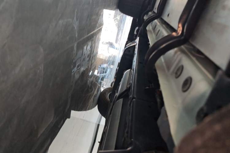 Used Tank 300 2024 2.0T Conqueror Left Side Sill