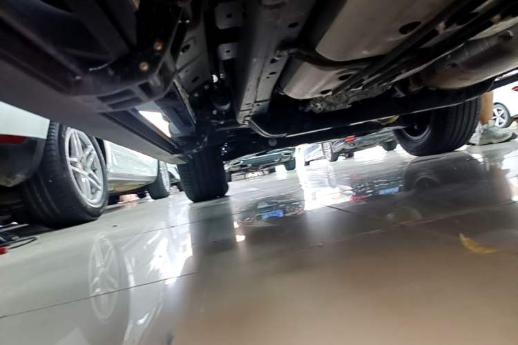 Used Tank 300 2024 2.0T Crosser Left Side Sill