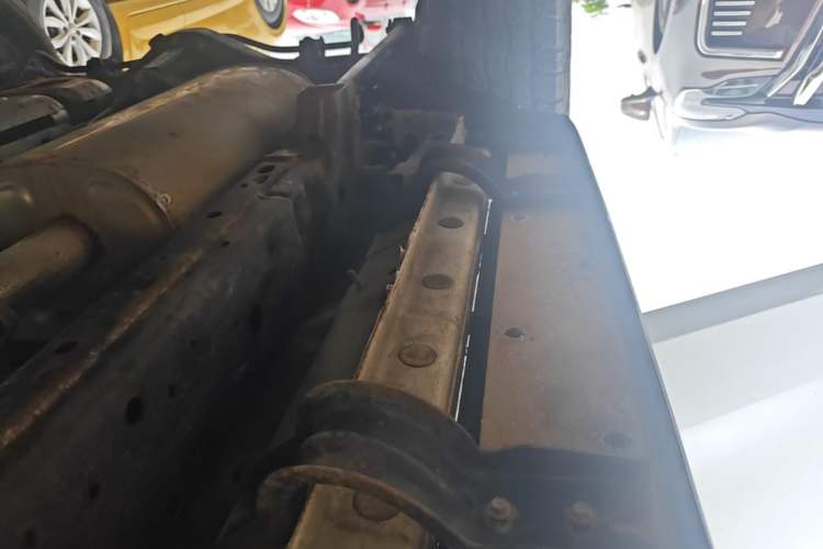 Used Tank 300 2024 2.0T Conqueror Right Side Sill
