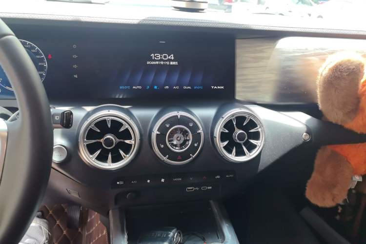 Used Tank 300 2024 2.0T Conqueror Audio And AC Panel