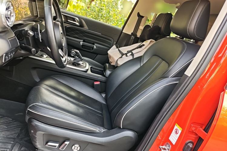 Used Tank 300 2024 2.0T Conqueror Left Front Seat