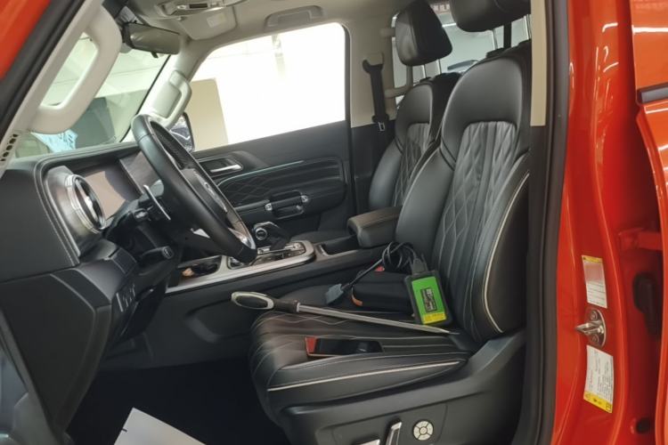 Used Tank 300 2024 2.0T Challenger Left Front Seat