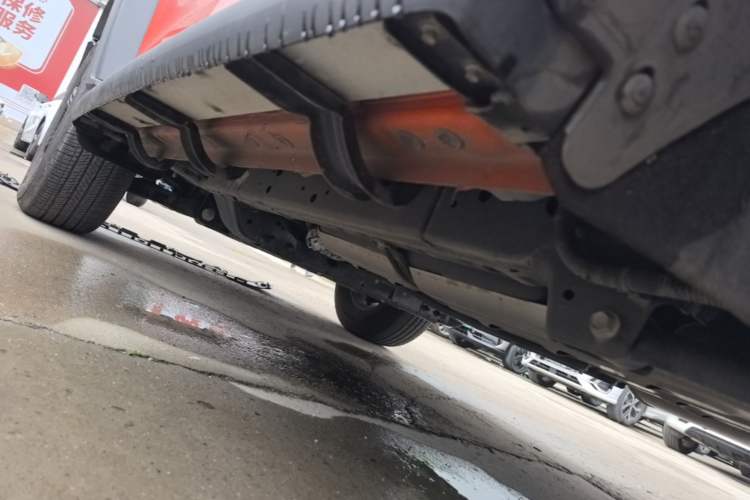 Used Tank 300 2024 2.0T Conqueror Left Side Sill