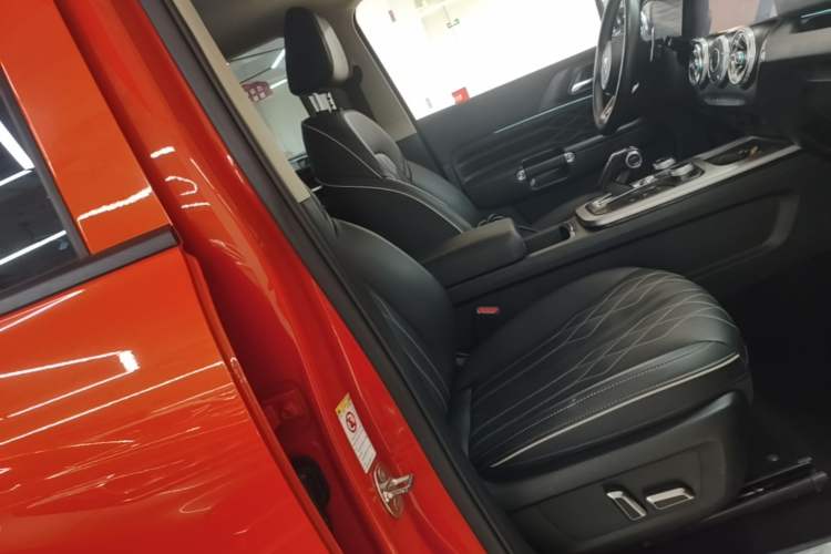 Used Tank 300 2024 2.0T Challenger Right Front Seat