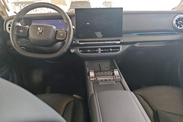 Used Tank 300 2025 2.4T Diesel Version Center Console