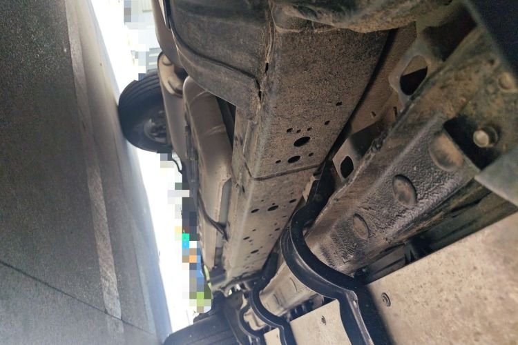 Used Tank 300 2025 2.0T Challenger Chassis Front Left