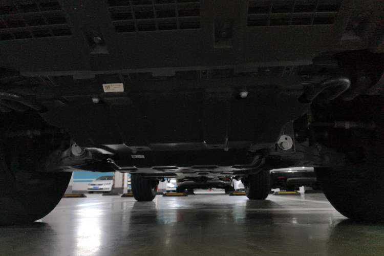 Used Tank 300 2025 2.0T Challenger Chassis Front
