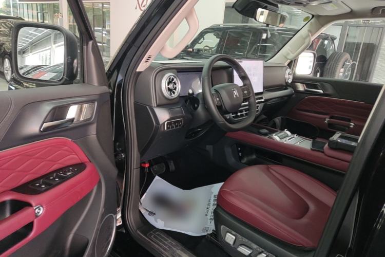 Used Tank 300 2025 2.4T Diesel Version Driver Seat