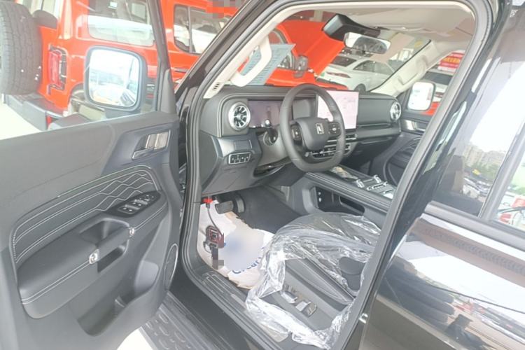 Used Tank 300 2025 2.0T Conqueror Driver Seat