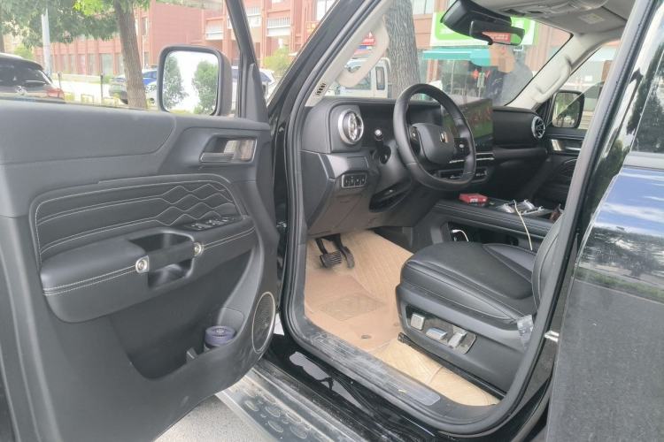 Used Tank 300 2025 2.0T Conqueror Driver Seat