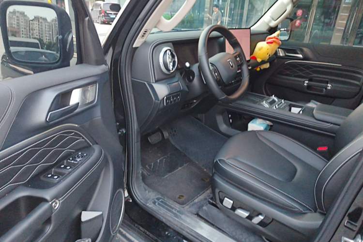 Used Tank 300 2025 2.0T Conqueror Driver Seat