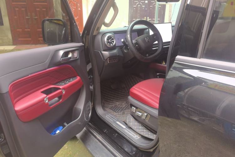 Used Tank 300 2025 2.0T Conqueror Driver Seat