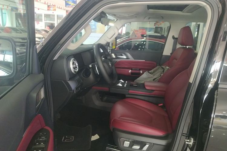 Used Tank 300 2025 2.0T Conqueror Driver Seat