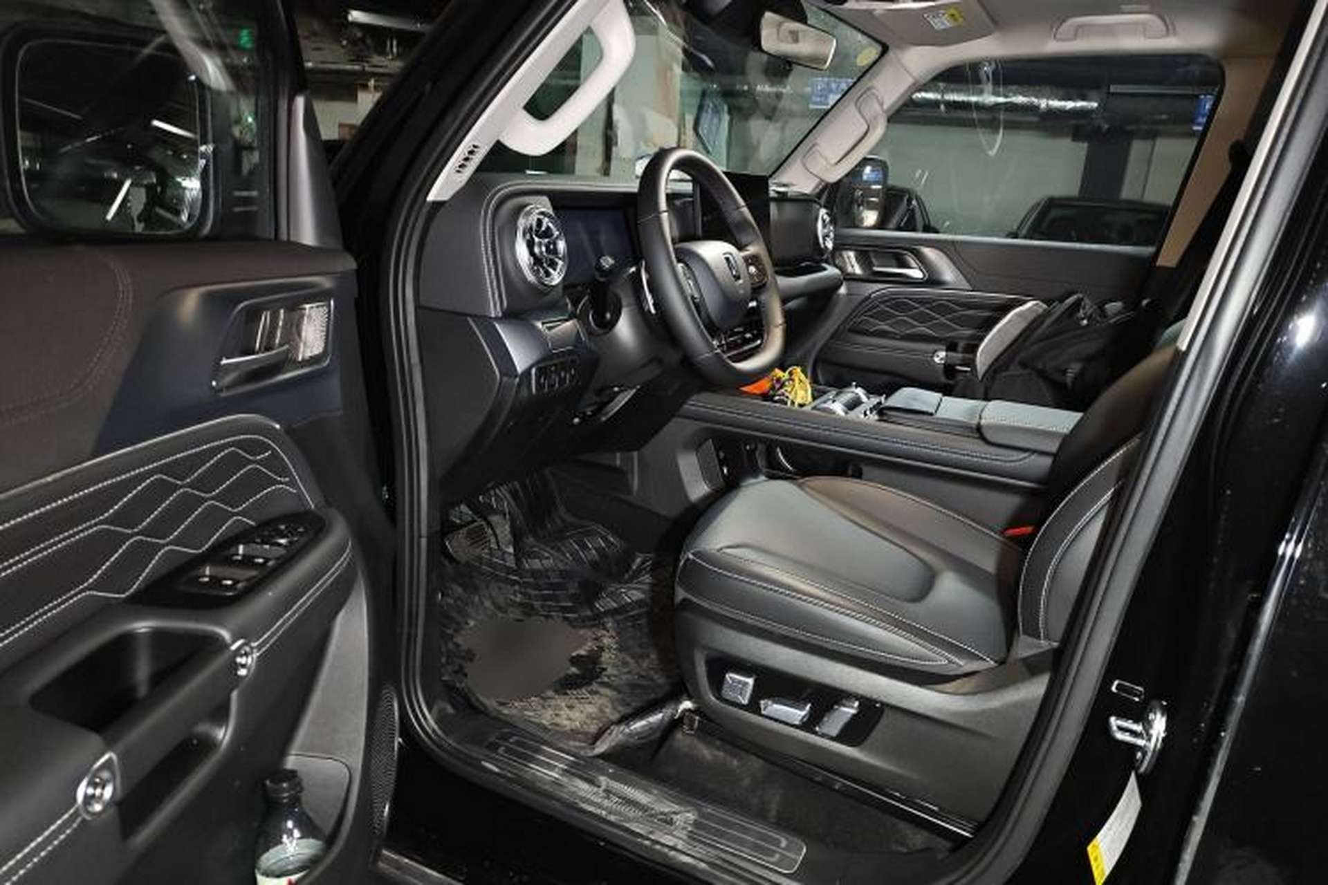 Used Tank 300 2025 2.4T Diesel Version Driver Seat