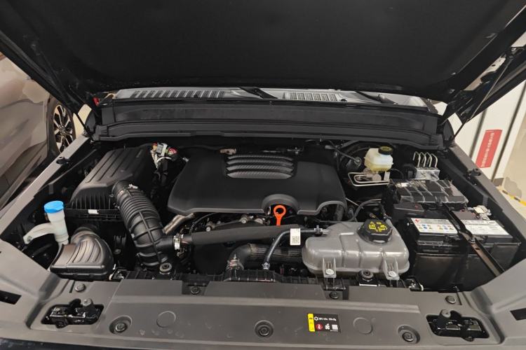Used Tank 300 2025 2.0T Conqueror Engine Bay
